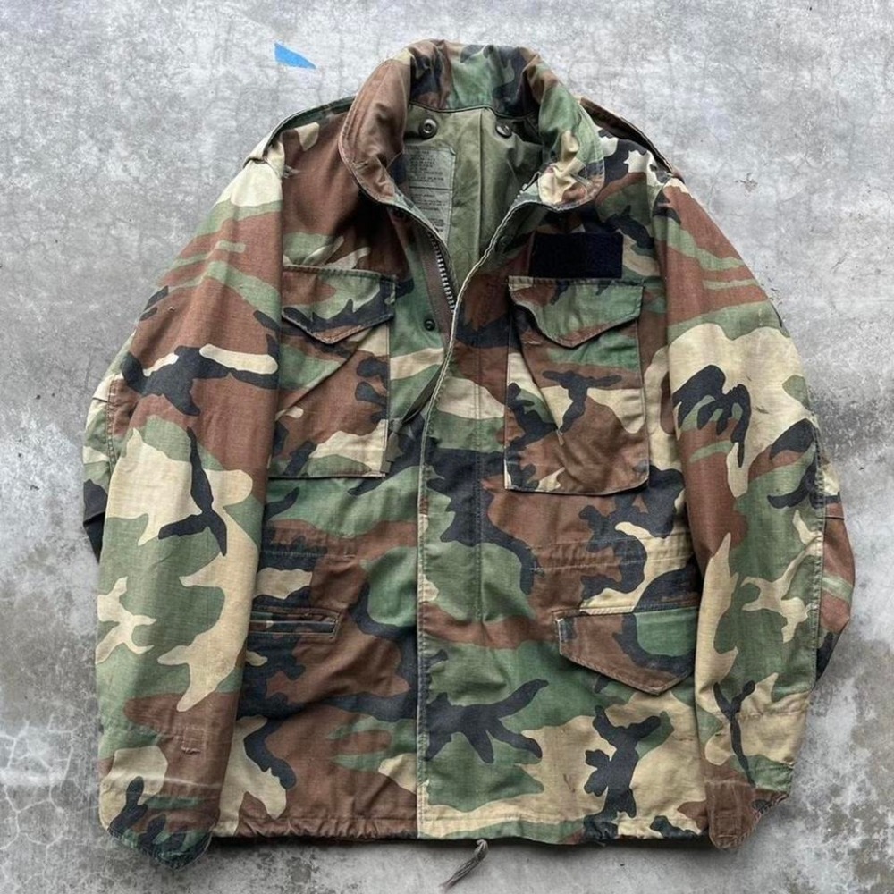 Vintage Military Jacket Men's Small M-65 Cold Weather Field jacket Woodland Camo